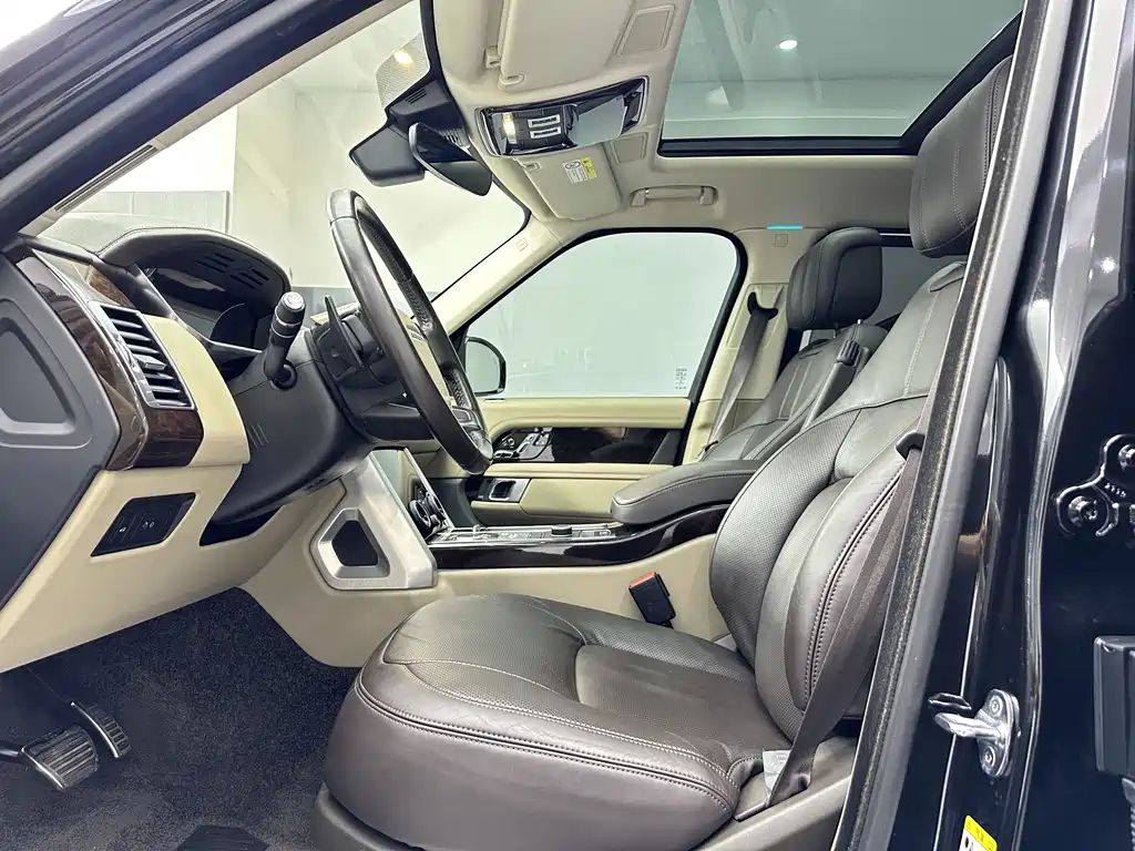 Land Rover Range Rover 2020 — фото 10