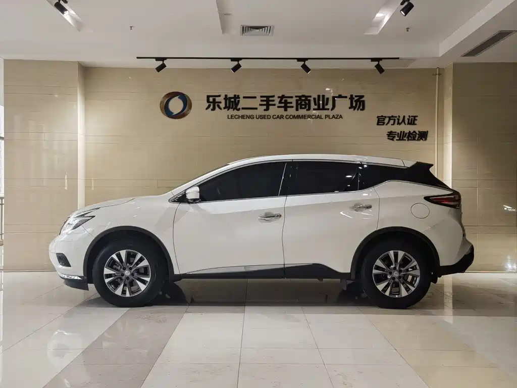 Nissan Murano 2023 — фото 15