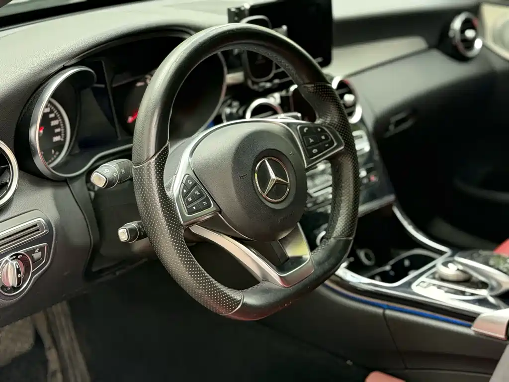 Mercedes-Benz C-Class 2016 — фото 10