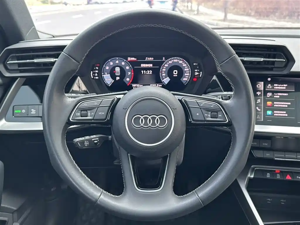 Audi A3 2024 — фото 14