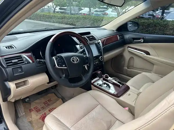 Toyota Camry 2013