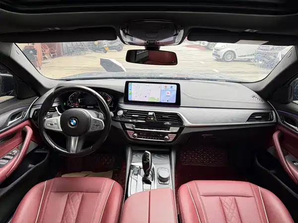BMW 5 Series 2023