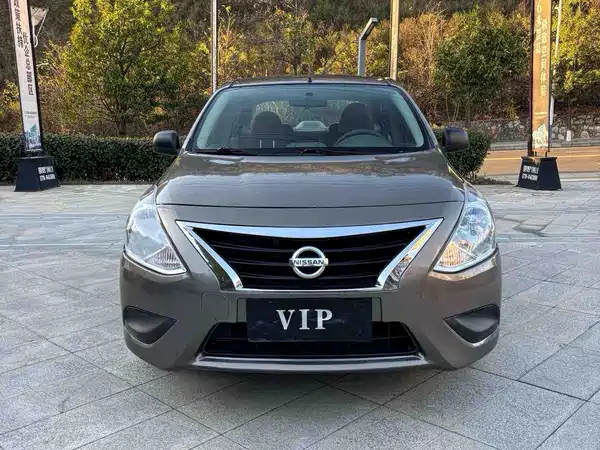Nissan Sunny 2017