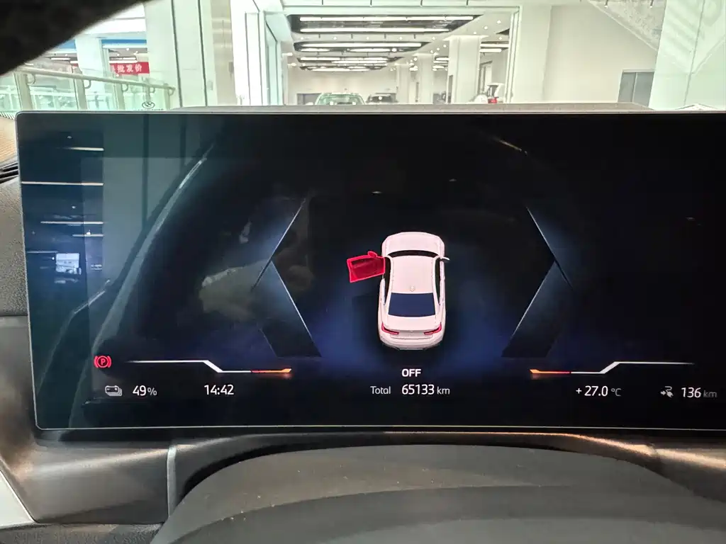 BMW i3 2023 — фото 10