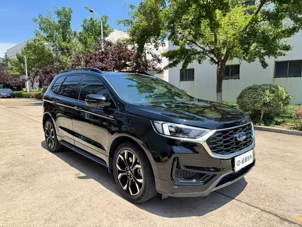 Ford Edge 2022