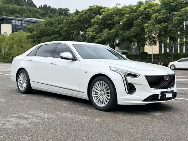 Cadillac CT6 2021