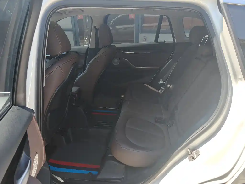 BMW X1 2021