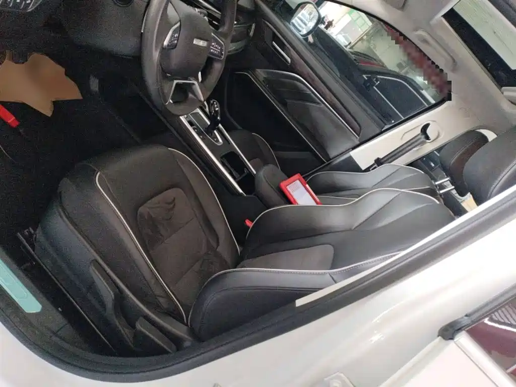 Haval H6 2024 — фото 15