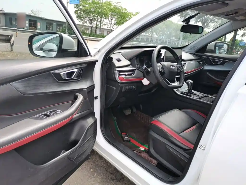 Chery Tiggo 5x 2022 — фото 12