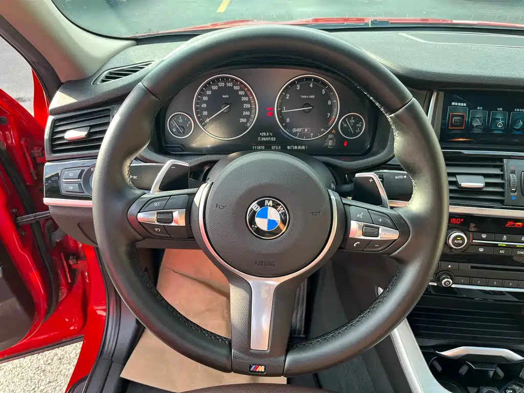 BMW X4 2018 — фото 15