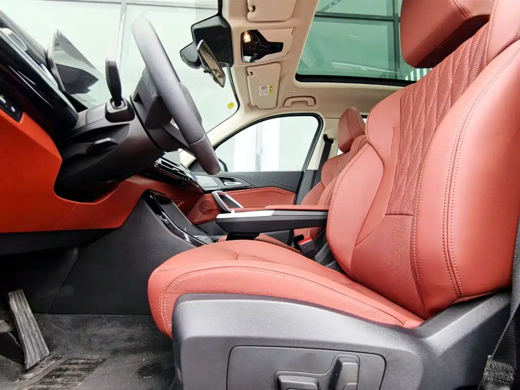 BMW X1 2025 — фото 11
