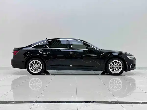 Audi A6L 2021