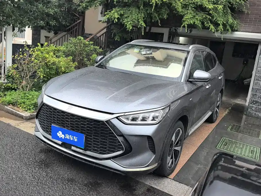 BYD Song PLUS New Energy 2022 — фото 1