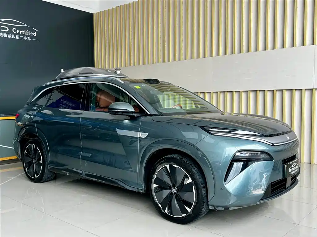 BYD Tang L 2025