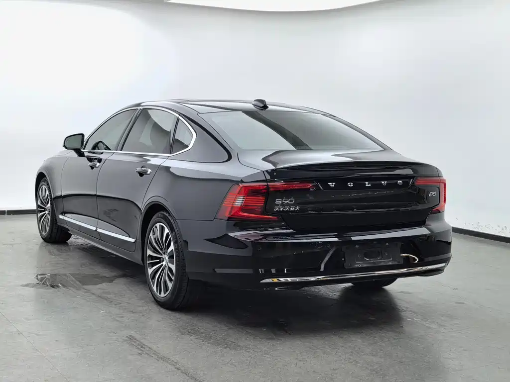 Volvo S90 2022 — фото 6
