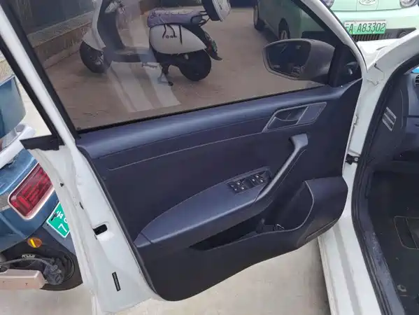 Volkswagen Jetta 2014