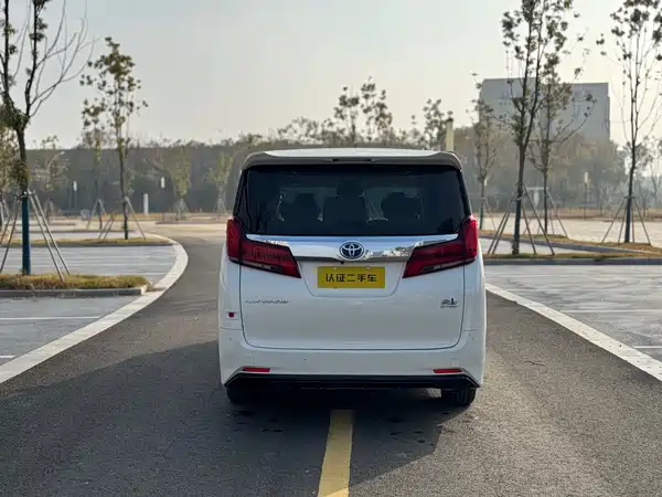 Toyota Alphard 2019