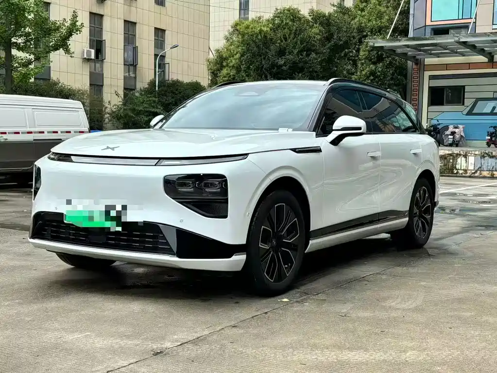 XPeng G9 2025