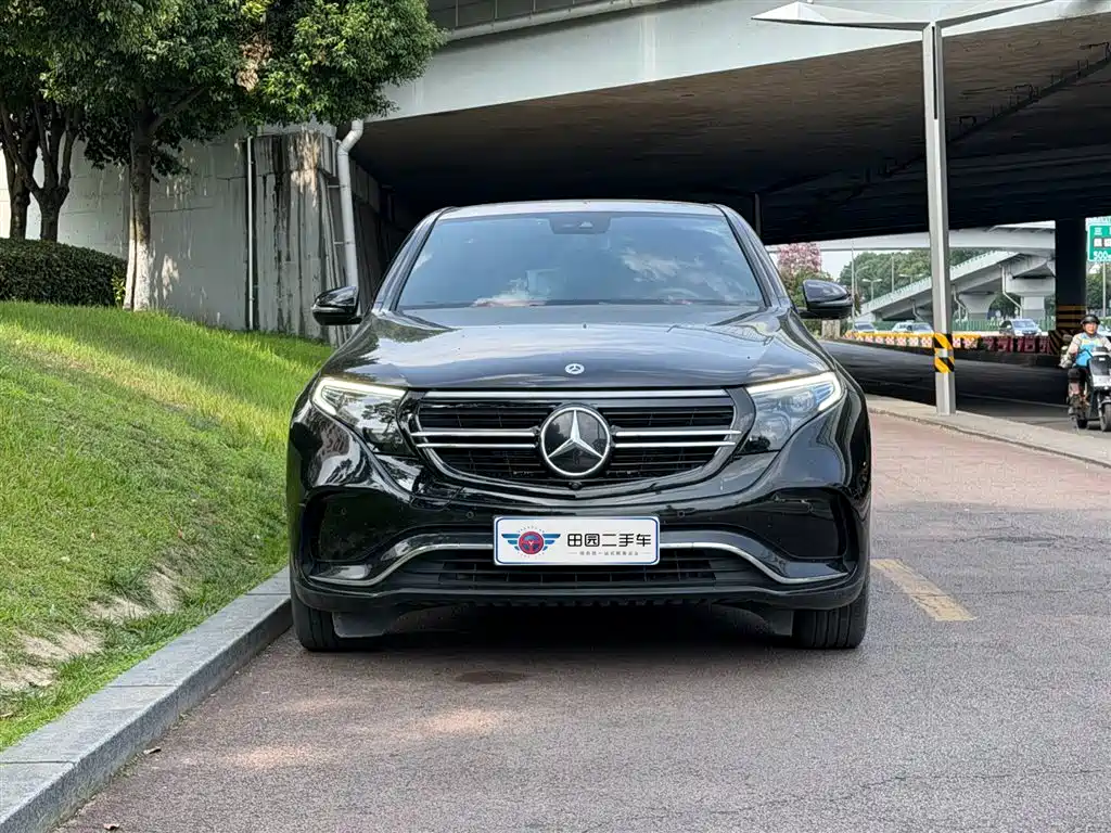 Mercedes-Benz EQC 2022