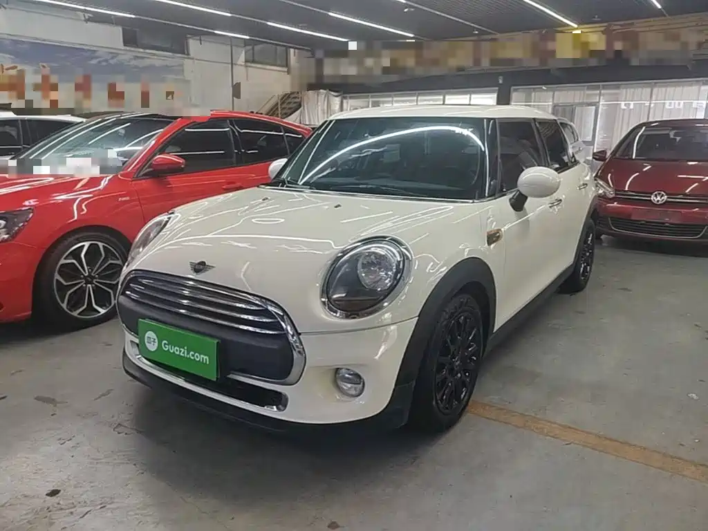 MINI MINI 2019