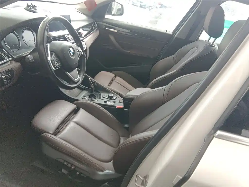 BMW X1 2020 — фото 15