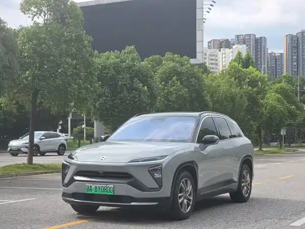 NIO ES6 2021