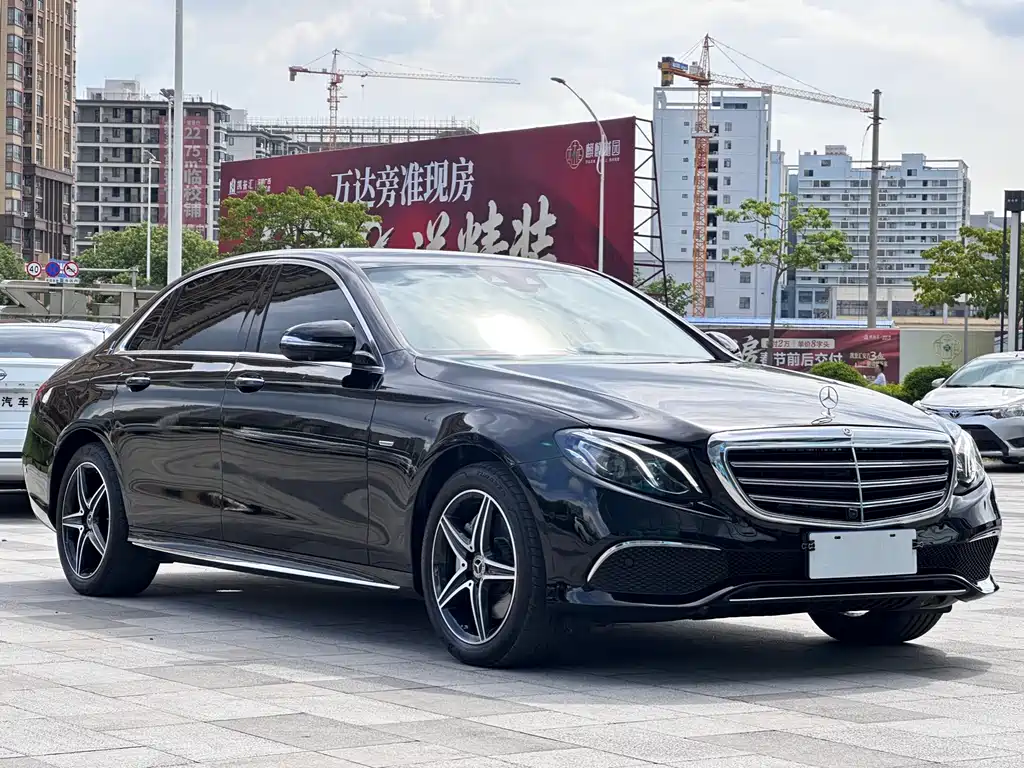 Mercedes-Benz E-Class 2020 — фото 3