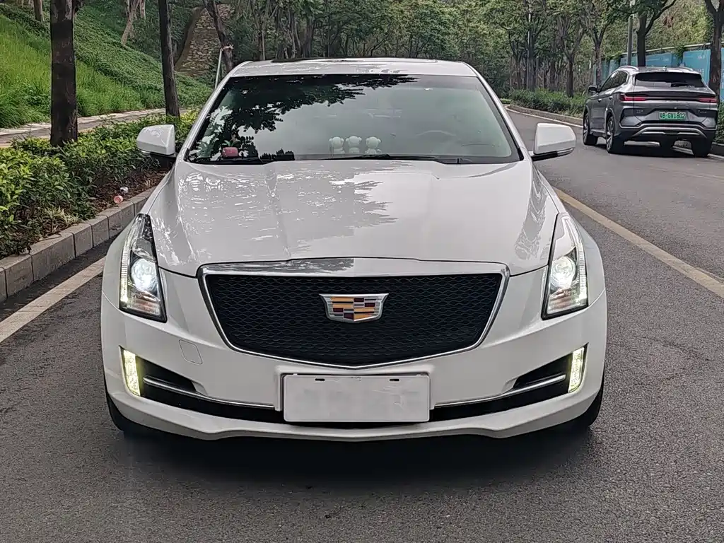 Cadillac ATS-L 2018 — фото 2