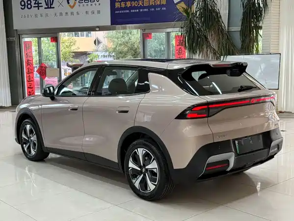 Changan Qiyuan Q05 2025