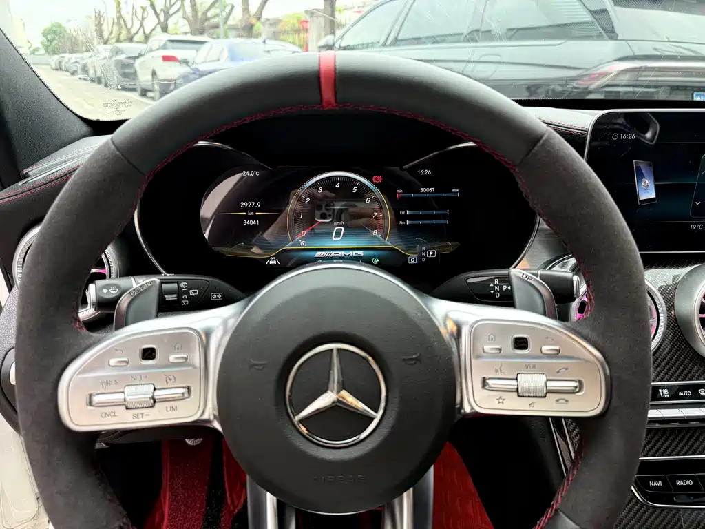 Mercedes-Benz C-Class AMG 2020 — фото 11