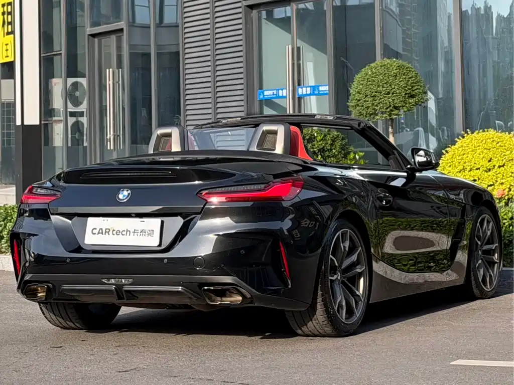 BMW Z4 2022 — фото 3