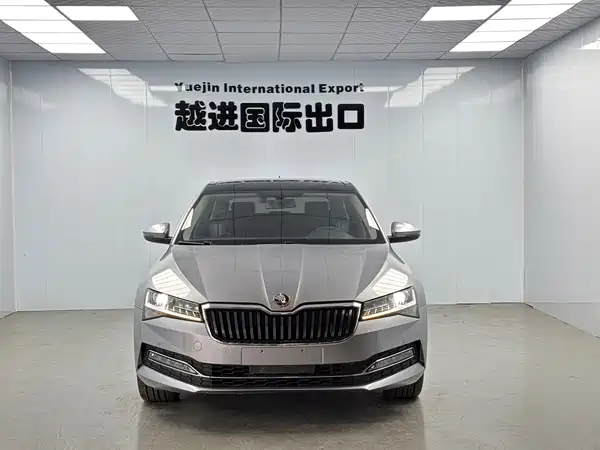 Skoda Superb 2023
