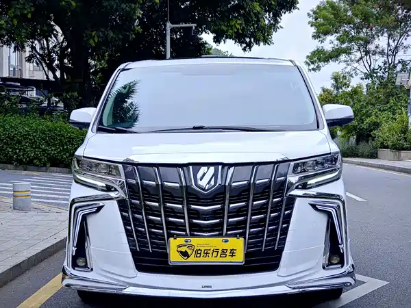 Toyota Alphard 2016