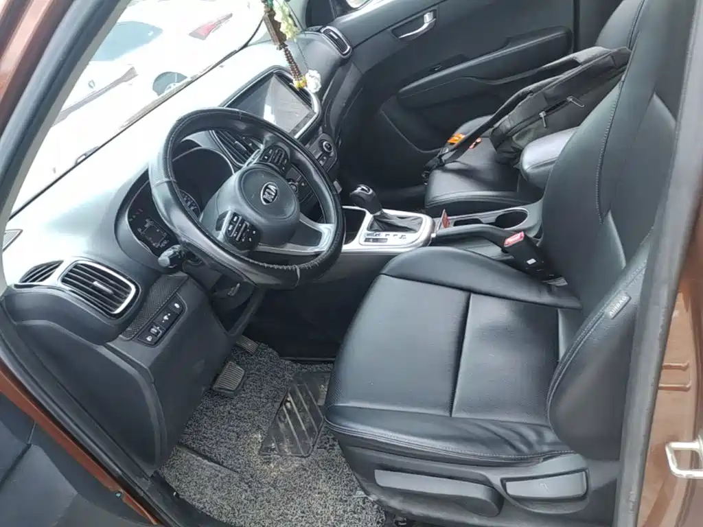 Kia KX3 2016 — фото 15