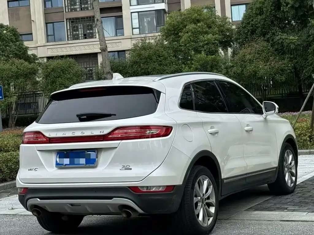 Lincoln MKC 2017 — фото 4