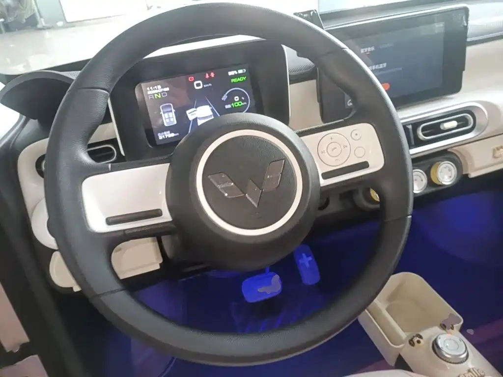 Wuling Hongguang MINIEV 2024
