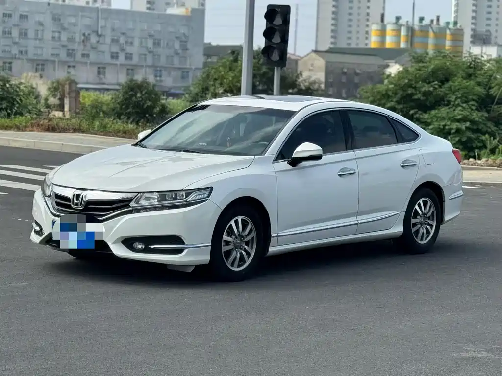 Honda Spirior 2018 — фото 2