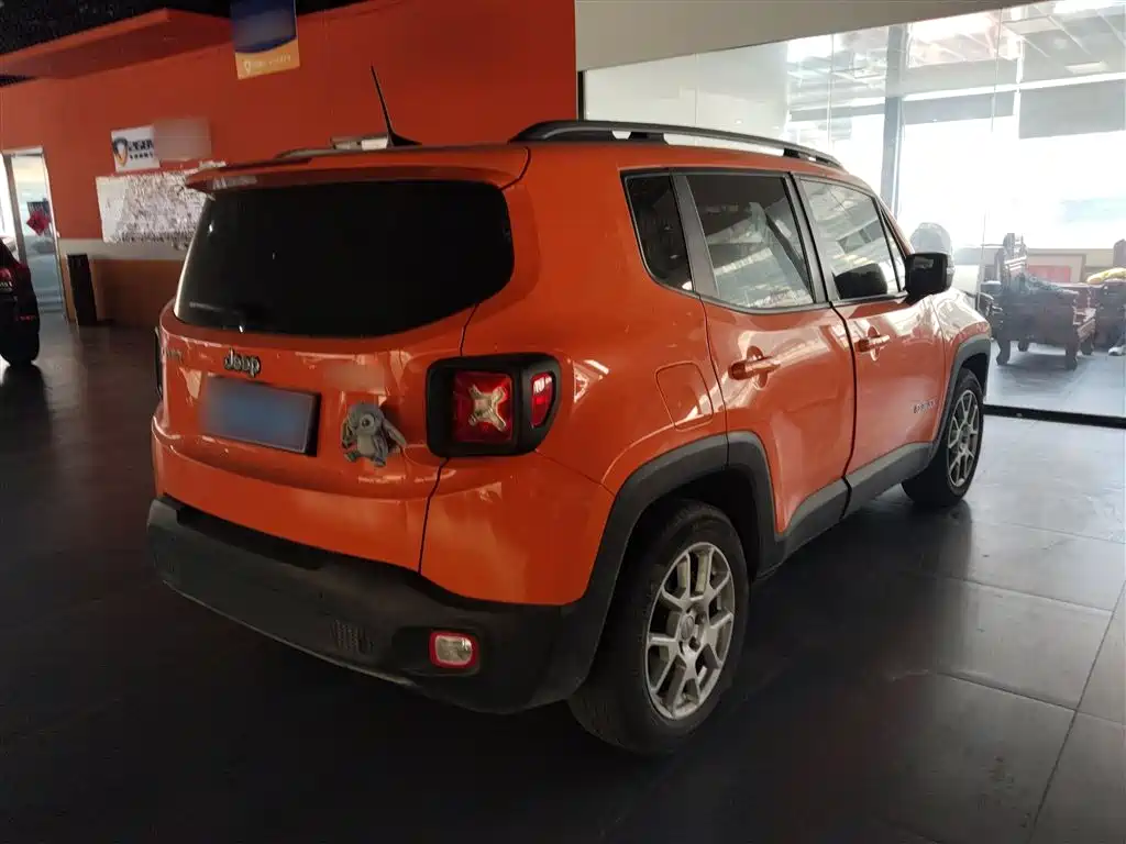 Jeep Renegade 2020 — фото 5