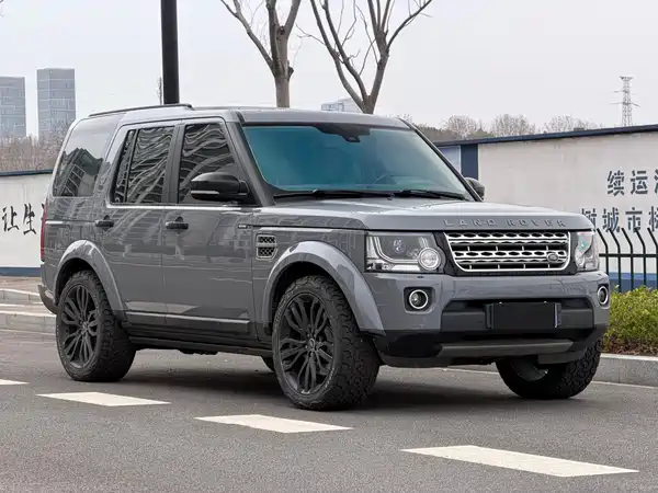 Land Rover Discovery 2016