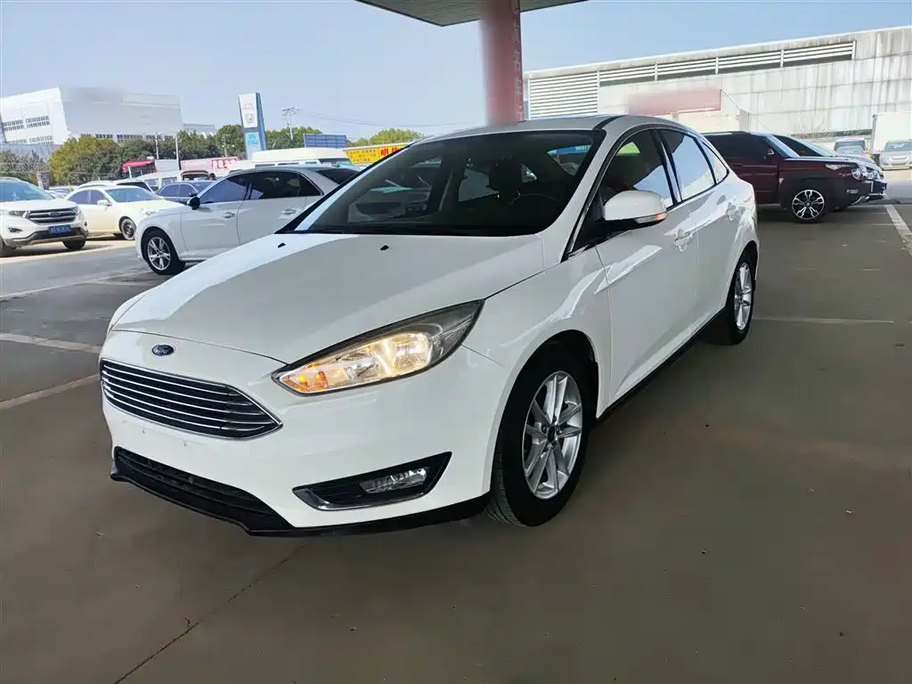 Ford Focus 2016 — фото 2