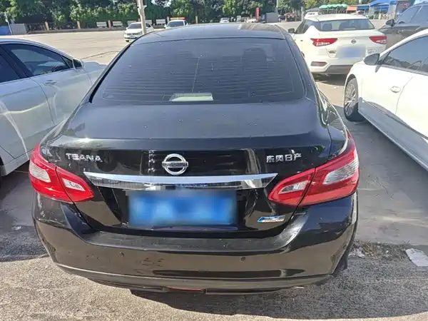 Nissan Teana 2016