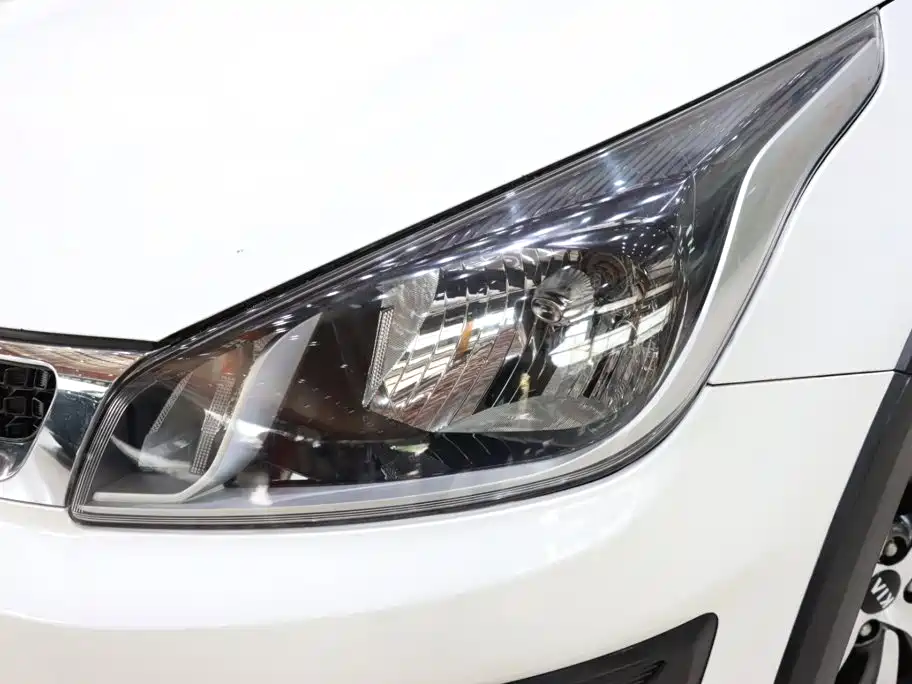 Kia KX CROSS 2018 — фото 18