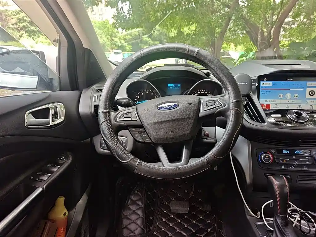 Ford Kuga 2017