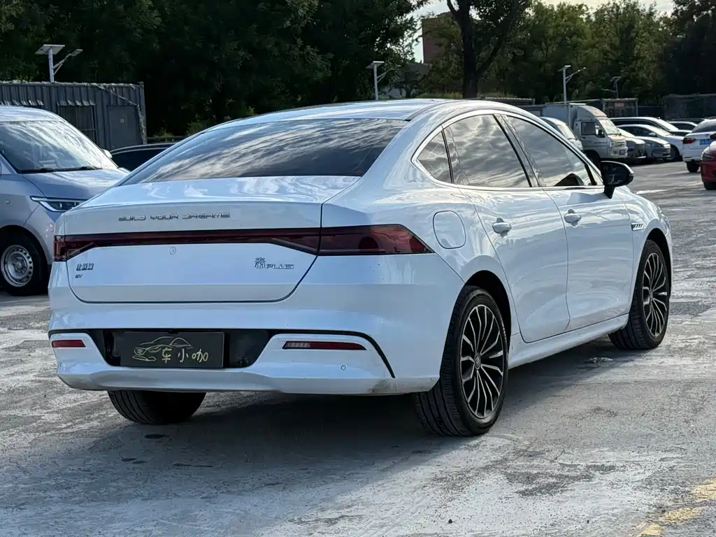 BYD Qin PLUS 2021 — фото 9