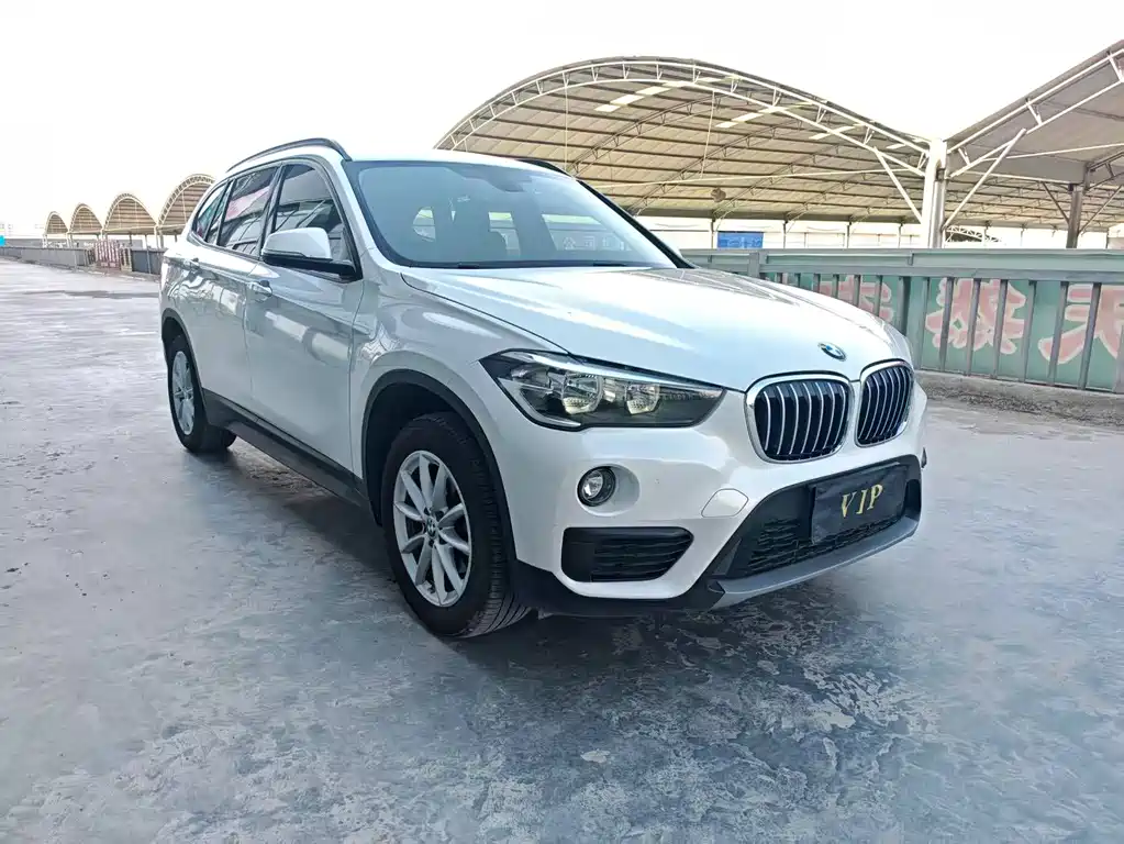 BMW X1 2019 — фото 3
