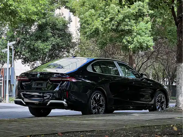 BMW 5 Series 2026