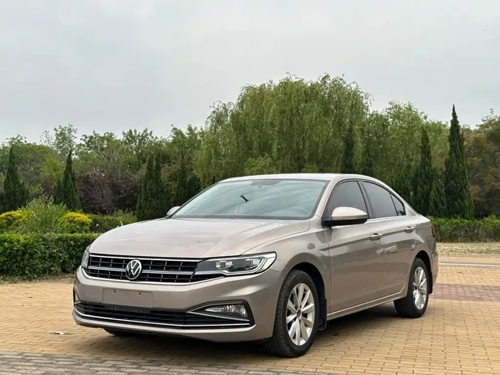 Volkswagen Bora 2021