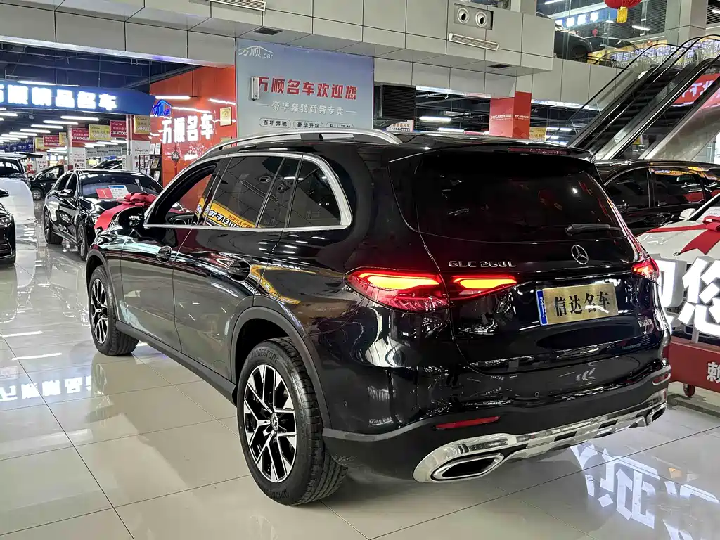 Mercedes-Benz GLC 2023 — фото 17