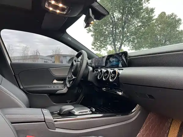Mercedes-Benz A-Class 2021