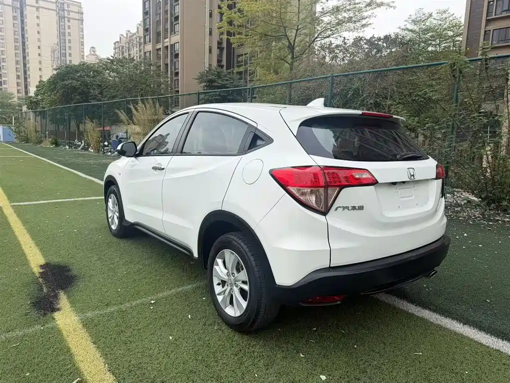 Honda Vezel 2016 — фото 23